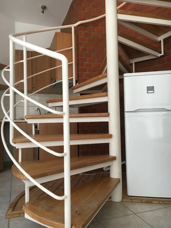Отель Center Apartmanhaz Хайдусобосло Экстерьер фото