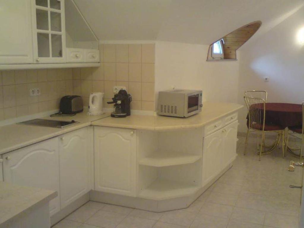 Отель Center Apartmanhaz Хайдусобосло Экстерьер фото